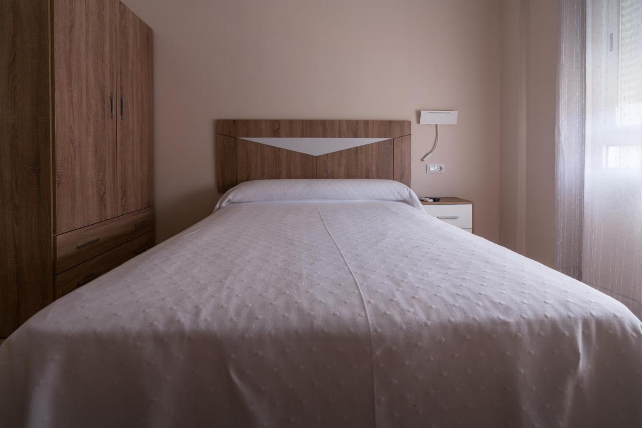 Hotel Tierra Дон Бенито Екстериор снимка