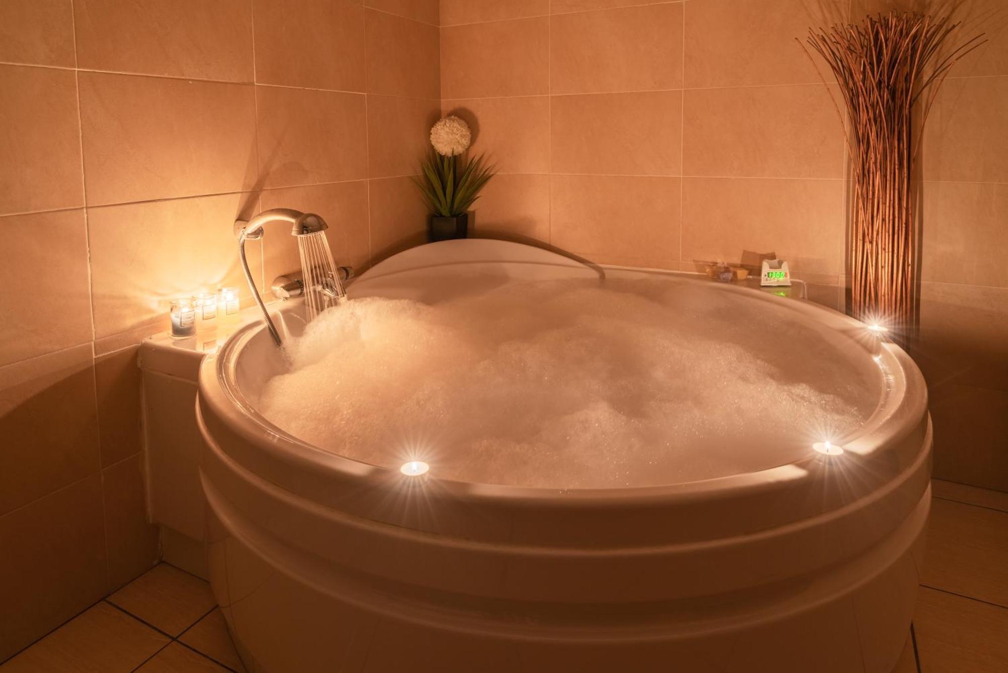 Hotel Tierra Дон Бенито Екстериор снимка